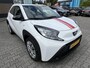 Toyota Aygo X PLAY NL-AUTO 5-DEURS APPLE/ANDROID BLUETOOTH AD-CRUISE CAMERA