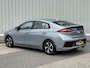 Hyundai Ioniq 1.6 GDi Comfort / Automaat / Parkeersensoren Voor + Achter / Achteruitrijcamera / Adaptieve Cruise Control / Bluetooth / Navigatie / Climate Control / Apple CarPlay & Android Auto / Origineel Nederlands / Dealer Onderhouden /