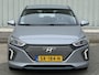Hyundai Ioniq 1.6 GDi Comfort / Automaat / Parkeersensoren Voor + Achter / Achteruitrijcamera / Adaptieve Cruise Control / Bluetooth / Navigatie / Climate Control / Apple CarPlay & Android Auto / Origineel Nederlands / Dealer Onderhouden /