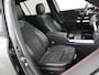 Mercedes-Benz GLB 200 Business Solution AMG 7p. | Night | Panoramadak | 7-persoons | Keyless | Memory | Multibeam | Sfeerverlichting |