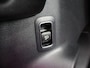 Mercedes-Benz GLB 200 Business Solution AMG 7p. | Night | Panoramadak | 7-persoons | Keyless | Memory | Multibeam | Sfeerverlichting |