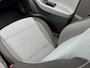 Hyundai i20 1.2 HP i-Motion Premium Glazen schuif-kanteldak / Dealer onderhouden / Vierseizoensbanden / Climate Control / Cruise Control / Licht en Regensensor/  Pakeersensoren voor + achter