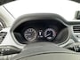 Hyundai i20 1.2 HP i-Motion Premium Glazen schuif-kanteldak / Dealer onderhouden / Vierseizoensbanden / Climate Control / Cruise Control / Licht en Regensensor/  Pakeersensoren voor + achter