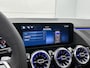 Mercedes-Benz B-klasse 250 e Business Solution AMG | Nightpakket | Trekhaak | GUARD 360 ° Vehicle protection Plus | Panoramaschuifdak | Smartphone Integratie | MULTIBEAM LED | Stoelverwarming voor |