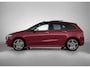 Mercedes-Benz B-klasse 250 e Business Solution AMG | Nightpakket | Trekhaak | GUARD 360 ° Vehicle protection Plus | Panoramaschuifdak | Smartphone Integratie | MULTIBEAM LED | Stoelverwarming voor |