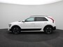 Kia Niro EV Edition Advanced 64.8 kWh | Navi | Stoel-stuurverwarming | Keyless entry & start | Metallic lak | Dodehoeksensoren | Climate Control