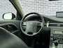 Volvo V70 2.5T Momentum | Young timer! | Stoelverwarming | Trekhaak | Leder | elektrisch bedienbare achterklep | 6 CD wisselaar |