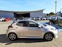 Toyota Yaris 1.5 Hybrid STYLE BLIND SPOT KEYLESS STOELVERW PARK-SENSOREN APPLE/ANDROID PRIVACY GLASS ALL-SEASON