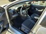 Toyota Yaris 1.5 Hybrid STYLE BLIND SPOT KEYLESS STOELVERW PARK-SENSOREN APPLE/ANDROID PRIVACY GLASS ALL-SEASON