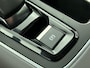 Citroën C5 Aircross SUV Business 1.6 Plug-in Hybrid 225pk Automaat | Navigatie | Achteruitrijcamera | Climate Control | Adaptieve Cruise Control | Parkeersensoren v+a | Keyless | Dodehoeksensor | Comfortstoelen Leder/Alcantara | Led koplampen | Apple Carplay / Android Auto | Bluetooth | DAB+ radio | Donker getint glas | 18" lichtmetalen velgen |