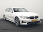 BMW 3-Serie Touring 320e Sportline Plug In Hybrid 204pk Dealer O.H PHEV | Lederen Sportstoelen Verwarmd | Sfeerverlichting | Apple Carplay | Navigatie | Cruise Control | Virtual | DAB |