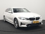 BMW 3-Serie Touring 320e Sportline Plug In Hybrid 204pk Dealer O.H PHEV | Lederen Sportstoelen Verwarmd | Sfeerverlichting | Apple Carplay | Navigatie | Cruise Control | Virtual | DAB |