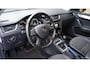 Skoda Octavia Combi 1.2 TSI 105pk Ambition Businessline Navi Clima Stoelverwarming Trekhaak 17inch LM *Race Blue Metallic* 139442km!