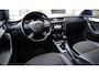 Skoda Octavia Combi 1.2 TSI 105pk Ambition Businessline Navi Clima Stoelverwarming Trekhaak 17inch LM *Race Blue Metallic* 139442km!