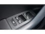 Skoda Octavia Combi 1.2 TSI 105pk Ambition Businessline Navi Clima Stoelverwarming Trekhaak 17inch LM *Race Blue Metallic* 139442km!