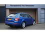 Skoda Octavia Combi 1.2 TSI 105pk Ambition Businessline Navi Clima Stoelverwarming Trekhaak 17inch LM *Race Blue Metallic* 139442km!