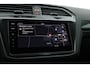 Volkswagen Tiguan 2.0 TDI 4Motion R-Line DSG | Trekhaak | HUD |  Adapt. Cruise | CarPlay | Navi | Stoelverw.