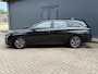 Peugeot 308 SW 1.2 Hybrid 136 e-DCS6 Style Automaat / Fabrieksgarantie tot 3-4-2027 / Apple Carplay Android Auto / Keyless Entry/Start / Adaptief cruise control / Climate control / Navigatie / Lichtmetalen wielen 16“ /