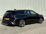 Peugeot 308 SW 1.2 Hybrid 136 e-DCS6 Style Automaat / Fabrieksgarantie tot 3-4-2027 / Apple Carplay Android Auto / Keyless Entry/Start / Adaptief cruise control / Climate control / Navigatie / Lichtmetalen wielen 16“ /