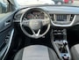 Opel Grandland X 1.2 Turbo 131PK Clima,Cruise,AppleCarPlay,Stoel+Stuurverwarming,PdcV+A,Isofix,Dakrail,18"LMV,Stuurbed.,GetintGlas