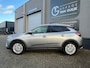 Opel Grandland X 1.2 Turbo 131PK Clima,Cruise,AppleCarPlay,Stoel+Stuurverwarming,PdcV+A,Isofix,Dakrail,18"LMV,Stuurbed.,GetintGlas