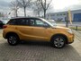 Suzuki Vitara 1.0 111PK TwoTone,Navi,Clima,Cruise,Isofix,Stoelverw,ElektrRamenV+A,Stuurbed,LED,Bluetooth,Dakrail,Camera,Lmv,