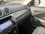 Suzuki Vitara 1.0 111PK TwoTone,Navi,Clima,Cruise,Isofix,Stoelverw,ElektrRamenV+A,Stuurbed,LED,Bluetooth,Dakrail,Camera,Lmv,
