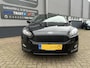 Ford Focus Wagon 1.5 150PK ST-Line Navi,Clima,Cruise,Isofix,Parkeerhulp,Carplay,Bluetooth,Stoelverw,Usb,Stuurbed,KeylessGo,Dakrail