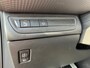 Peugeot 2008 1.2 131PK GT-line Navi,Clima,Cruise,Stoelverw.,Trekhaak,Leder/Stof,Camera,Bluetooth,GetintGlas,Dakrail,Lmv,Pdc,