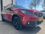 Peugeot 2008 1.2 131PK GT-line Navi,Clima,Cruise,Stoelverw.,Trekhaak,Leder/Stof,Camera,Bluetooth,GetintGlas,Dakrail,Lmv,Pdc,