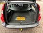 Volvo V70 2.4 T Geartr. C.L. 200PK Automaat,TrekhaakClima,Cruise,Isofix,ElektrRamenV+A,ElektrSpiegels,Radio/Cd-Speler,Multi-Stuur.