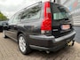 Volvo V70 2.4 T Geartr. C.L. 200PK Automaat,TrekhaakClima,Cruise,Isofix,ElektrRamenV+A,ElektrSpiegels,Radio/Cd-Speler,Multi-Stuur.