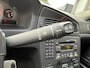 Volvo V70 2.4 T Geartr. C.L. 200PK Automaat,TrekhaakClima,Cruise,Isofix,ElektrRamenV+A,ElektrSpiegels,Radio/Cd-Speler,Multi-Stuur.
