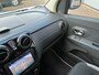 Dacia Lodgy 1.6 SCe Stepway 102PK 7pers,Navi,Airco,Cruise,Isofix,Camera,Parkeersensoren,ElektrRamenV+A,ElektrSpiegels,StoelVerw.