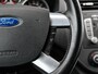 Ford C-Max 1.8-16V Titanium | Navi | PDC v+a | Climate control | Cruise control | Trekhaak