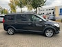 Dacia Lodgy 1.2 TCe 116PK Stepway 7 Persoons Navigatie,CruiseControl,Isofix,Bluetooth,Parkeersensoren,Start/Stop,GetintGlas,Eco,