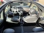 Fiat 500 1.2 Cabrio 69PK Trekhaak,CarPlay,Airco,Cruise,Isofix,ElektrRamen+Spiegels,Pdc,Led,Usb,Lmv,StuurBed,HalfLeder.