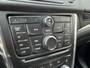 Opel Mokka 1.4 140PK Clima,Cruise,Isofix,Stoel+StuurVerw,ElektrRamen+Spiegels,Lmv,Usb,Aux,ParkeerSensorV+A,Dakrail,Multi-Stuur.