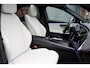 Mercedes-Benz E-klasse 300 e 4MATIC Premium+ AMG Line | Hyperscreen | Distronic+ | Burmester 4D | Massage | Stoelventilatie | Digital Light | Vlakkenverwarming | Trekhaak | Keyless Go | Leder | HUD |