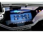Mercedes-Benz E-klasse 300 e 4MATIC Premium+ AMG Line | Hyperscreen | Distronic+ | Burmester 4D | Massage | Stoelventilatie | Digital Light | Vlakkenverwarming | Trekhaak | Keyless Go | Leder | HUD |