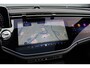 Mercedes-Benz E-klasse 300 e 4MATIC Premium+ AMG Line | Hyperscreen | Distronic+ | Burmester 4D | Massage | Stoelventilatie | Digital Light | Vlakkenverwarming | Trekhaak | Keyless Go | Leder | HUD |