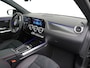 Mercedes-Benz GLA 180 Business Solution AMG | Distronic Cruise Control | Panorama - Schuifdak | Trekhaak Wegklapbaar | Multibeam Led | Stoelverwarming Voorin | DAB+ Radio | Apple Carplay & Android Auto