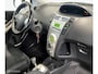 Toyota Yaris 1.3 VVTi Luna AUTOMAAT [ trekh climate zgoh ]