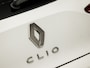 Renault Clio 1.6 E-Tech Hybrid 140 Sport 141Pk Automaat (APPLE CARPLAY, DIGITAL COCKPIT, GROOT NAVI, CAMERA, GETINT GLAS, SPORTSTOELEN, LED KOPLAMPEN, CRUISE, LANE ASSIST, NIEUWE APK, NIEUWSTAAT)