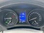 Toyota C-HR 1.8 Hybrid Executive **NAVIGATIE/ DODEHOEK DETECTIE/ STOEL EN STUURWIELVERWARMING/ GARANTIE**