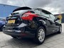 Ford Focus 1.6 EcoBoost - Navigatie I Titanium I Airco I PDC I Sport velgen I Dealer onderhouden