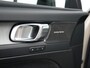 Volvo EX40 Twin Motor Performance Ultra 82 kWh | Harman Kardon | 360° Camera | Panoramadak | 20" | Elek Stoelen met geheugen | Adaptive Cruise | BLIS | Pilot Assist