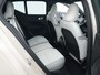 Volvo EX40 Twin Motor Performance Ultra 82 kWh | Harman Kardon | 360° Camera | Panoramadak | 20" | Elek Stoelen met geheugen | Adaptive Cruise | BLIS | Pilot Assist