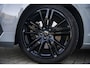Volvo V60 2.0 B3 Essential Edition | Sport Pack | 19" Black Edition Velgen | Leder | Adaptieve Cruise Control | Stoelverwarming | Park Assist |