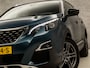 Peugeot 5008 1.2 PureTech GT-Line Luxe 7 Persoons (PANORAMADAK, APPLE CARPLAY, NAPPA LEDER, MEMORY SEATS, STOELVERWARMING, SPORTSTOELEN, 360 CAMERA, KEYLESS, LED KOPLAMPEN, MASSAGE, NIEUWSTAAT)